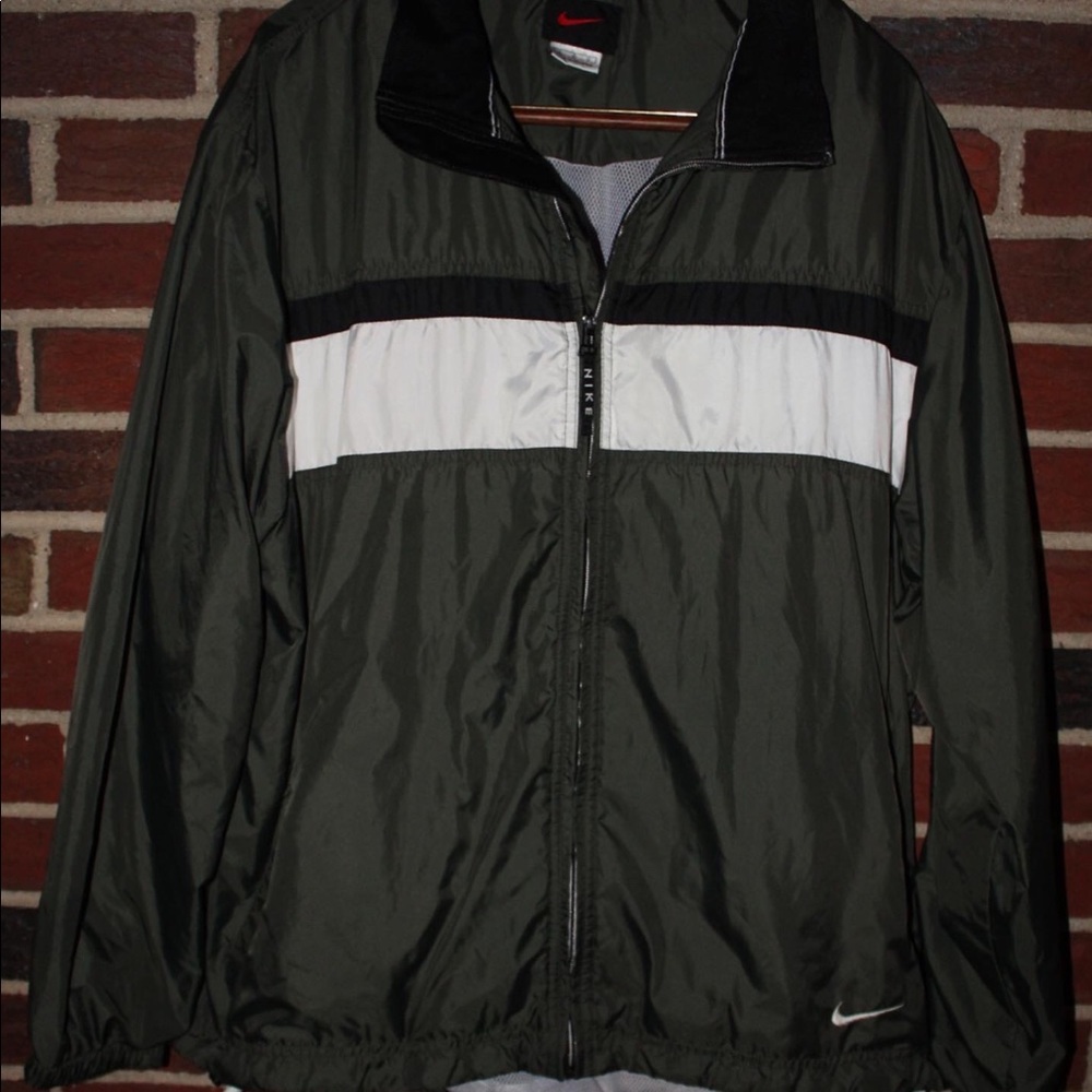 Nike windbreaker